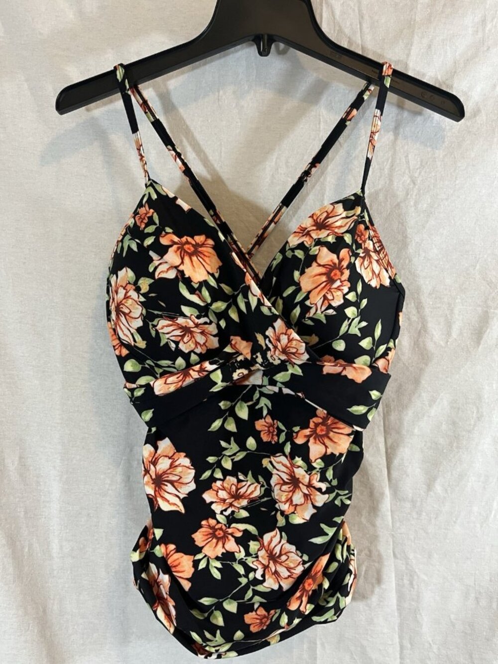 Hilor Women’s Large Black Floral Tankini Swim Top